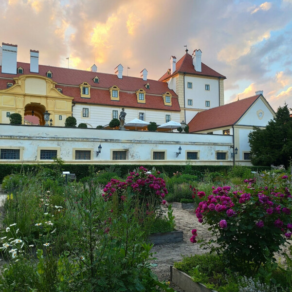 Komorní koncert v Bylinkové zahradě na zámku Valtice